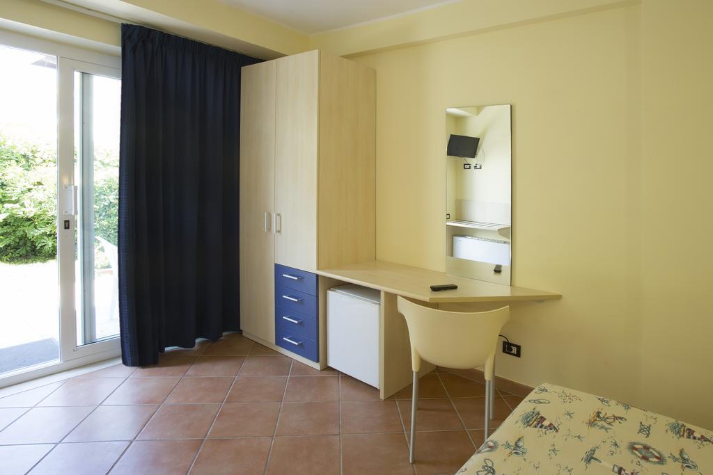 Hotel Vila Bahia Numana Luaran gambar